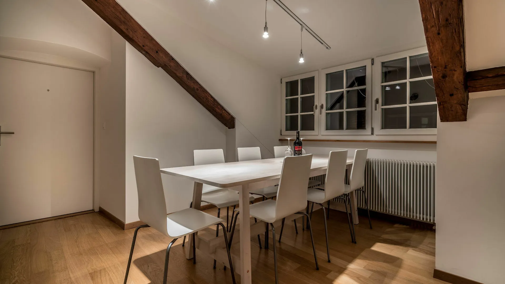 Lake Side Location Bellevue Zürich Apartment